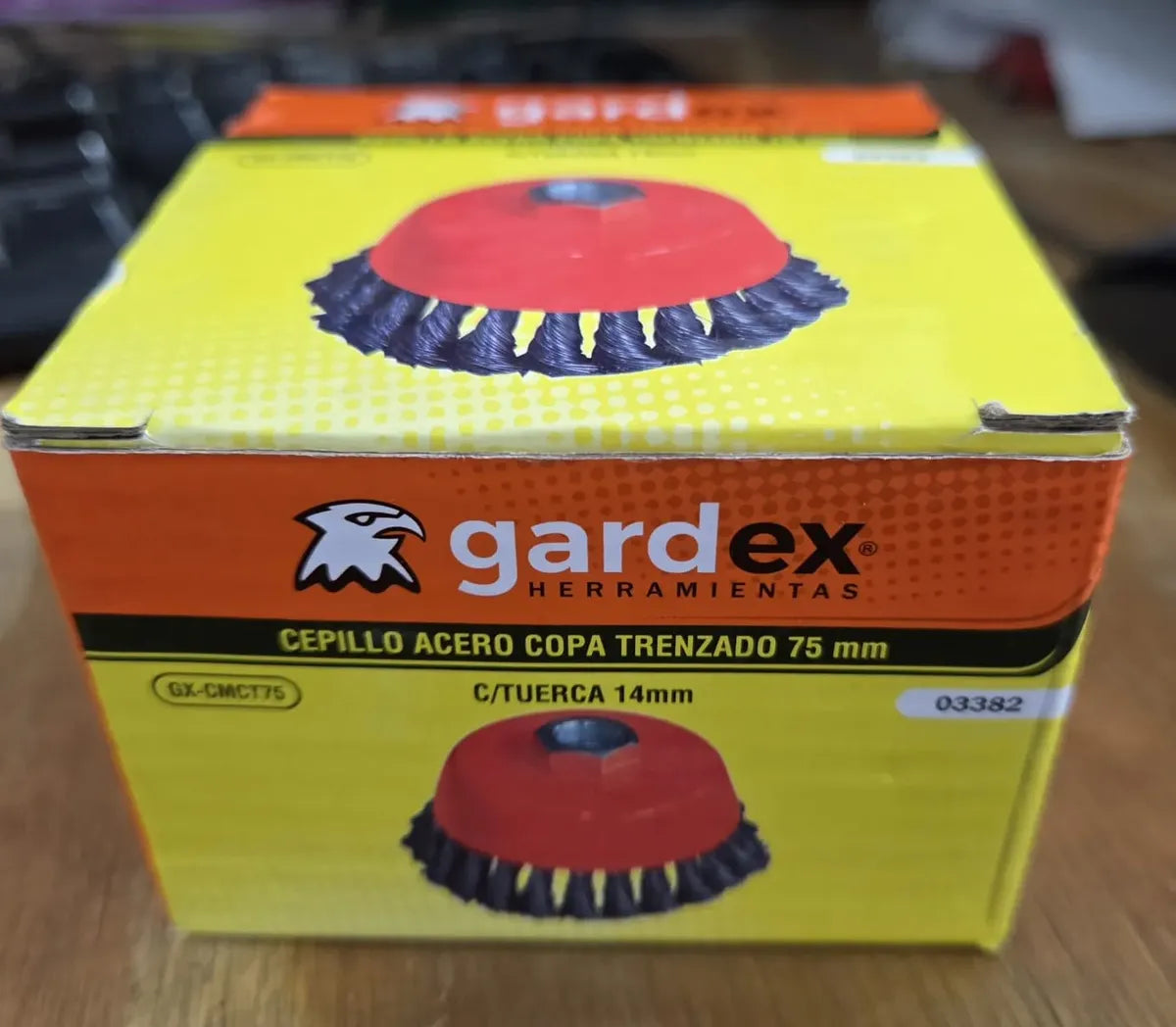 Cepillo Acero Gardex Copa 75mm Trenzado Tuerca 14mm